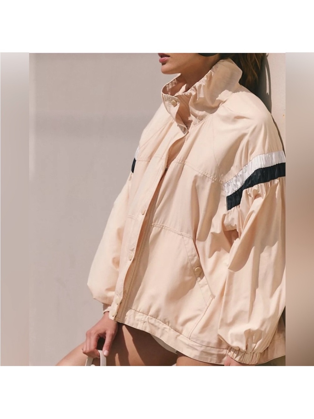 Free People Movement On The Go Windbreaker. NWT. Khaki combo - Picture 2 of 4